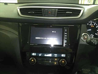 NISSAN X-TRAIL 2015