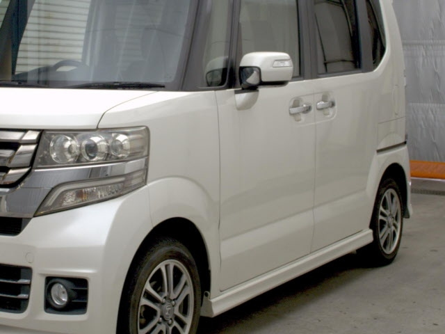 HONDA N BOX 2015