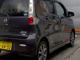 NISSAN DAYZ 2013