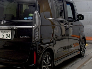 HONDA N BOX 2018