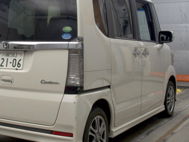 HONDA N BOX 2015