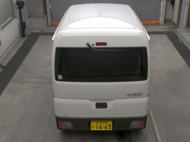 DAIHATSU HIJET VAN 2022