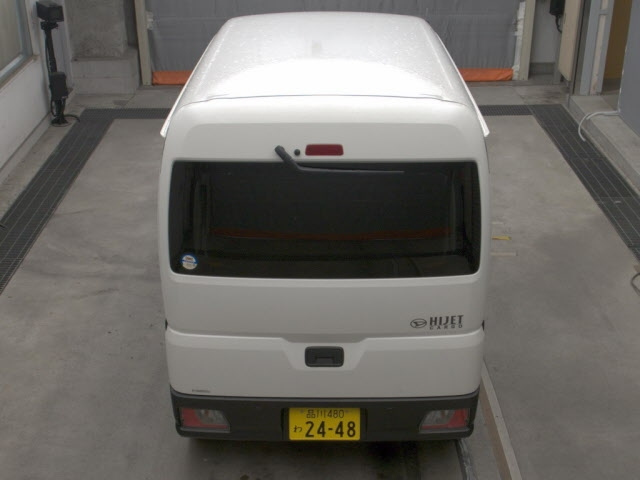 DAIHATSU HIJET VAN 2022