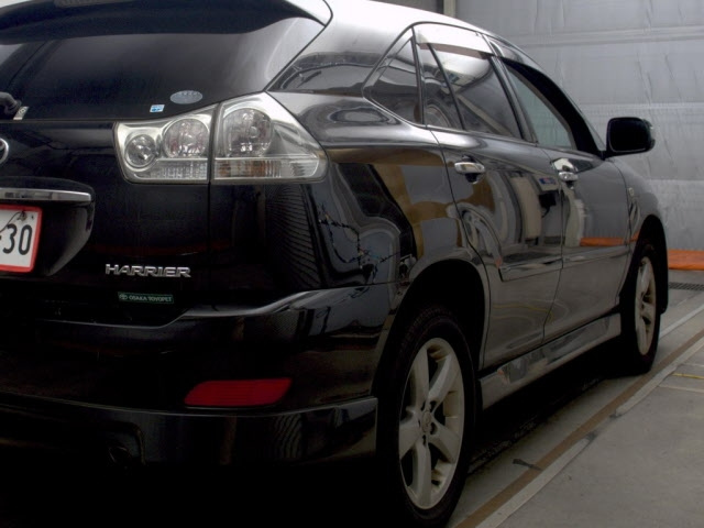 TOYOTA HARRIER 2010