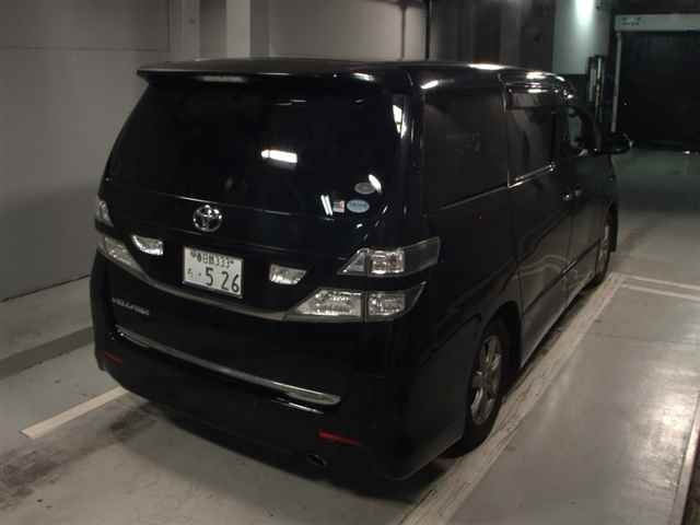 TOYOTA VELLFIRE 2010