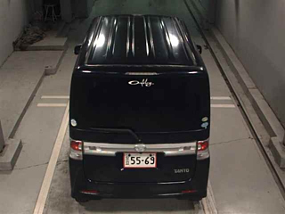 DAIHATSU TANTO 2009
