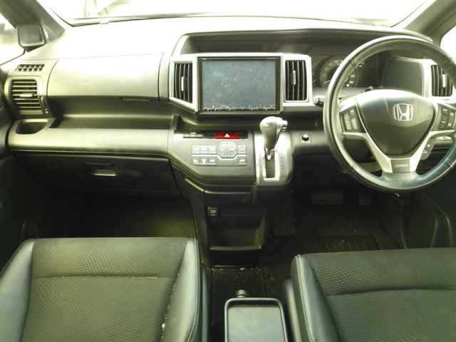 HONDA STEP WAGON 2012