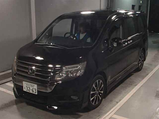 HONDA STEP WAGON 2013