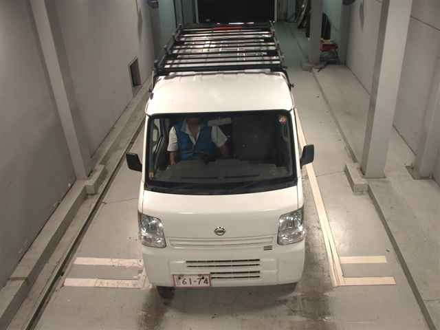 NISSAN CLIPPER VAN 2015