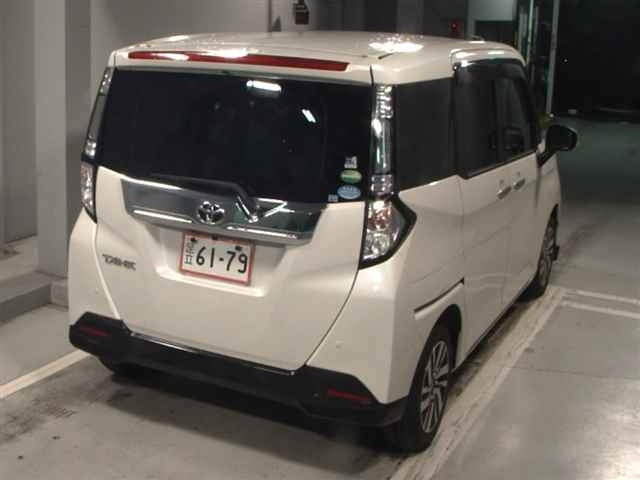 TOYOTA TANK 2017