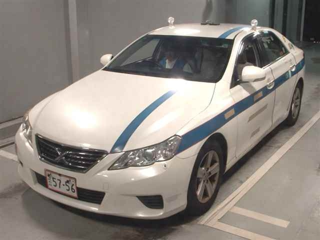 TOYOTA MARK X 2010
