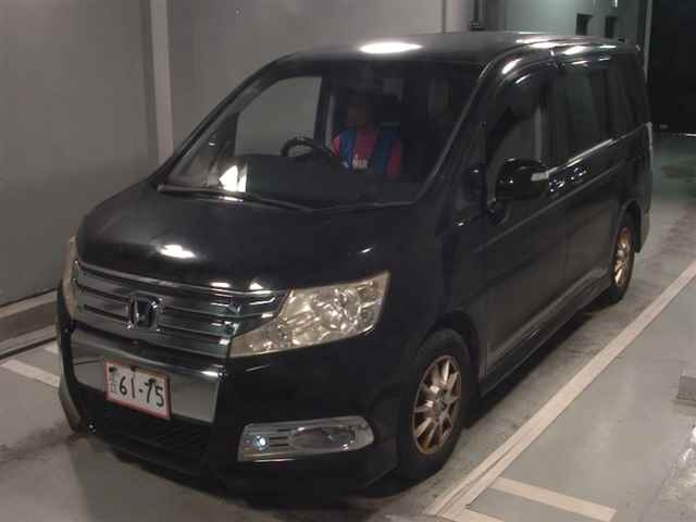 HONDA STEP WAGON 2010