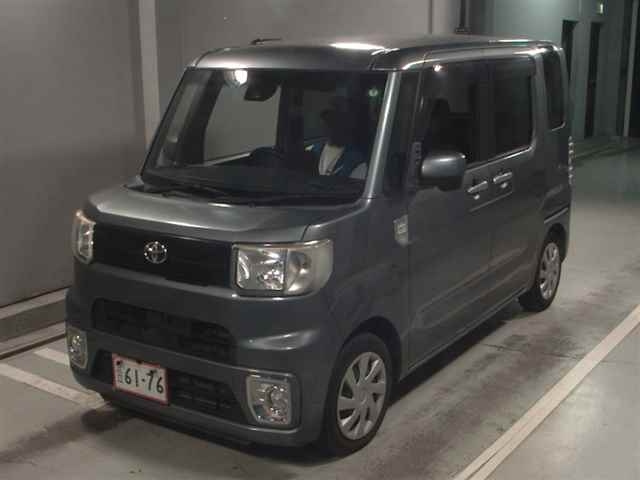 TOYOTA PIXIS MEGA 2016