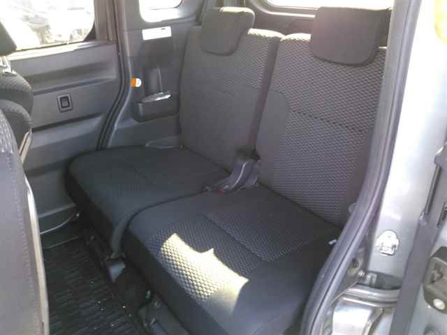 TOYOTA PIXIS MEGA 2016