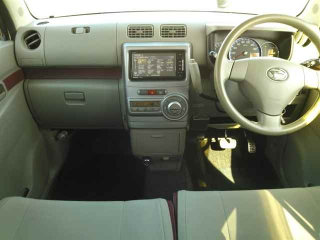 DAIHATSU MOVE CONTE 2009