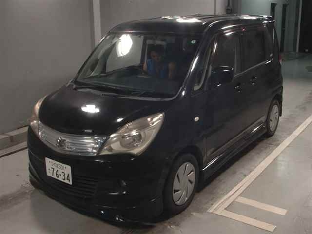 SUZUKI SOLIO 2013