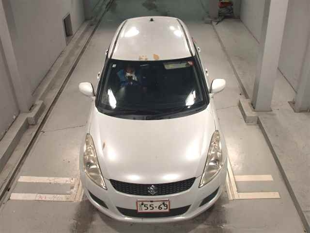 SUZUKI SWIFT 2010