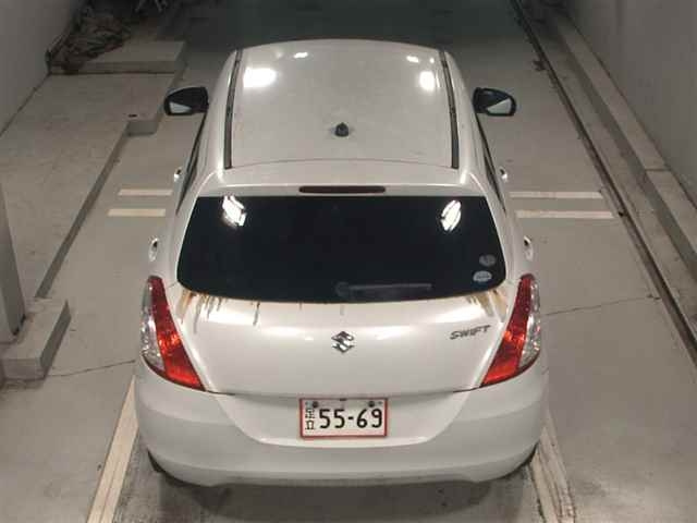 SUZUKI SWIFT 2010