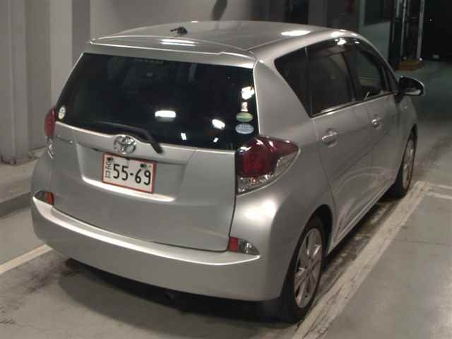 TOYOTA RACTIS 2015