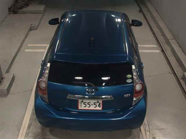 TOYOTA AQUA 2012