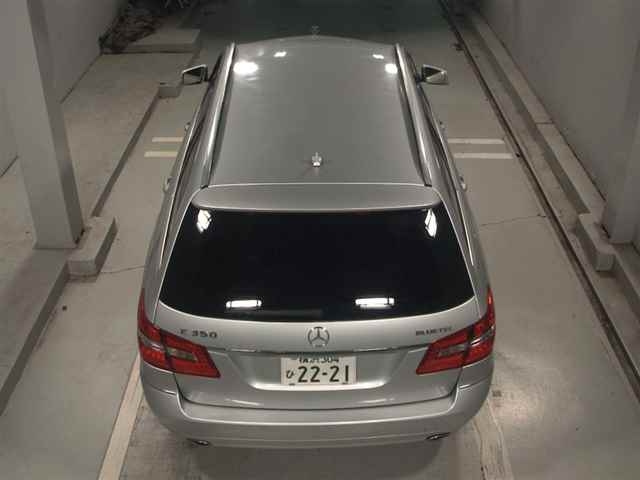 MERCEDES BENZ E CLASS WAGON 2010