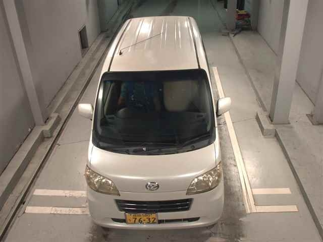 DAIHATSU TANTO EXE 2010