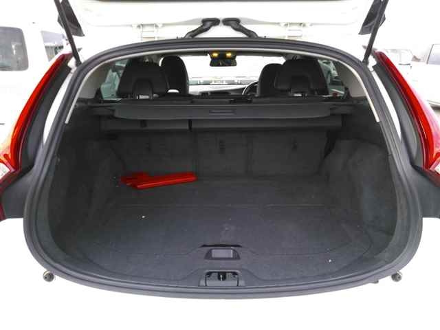 VOLVO V60 2012