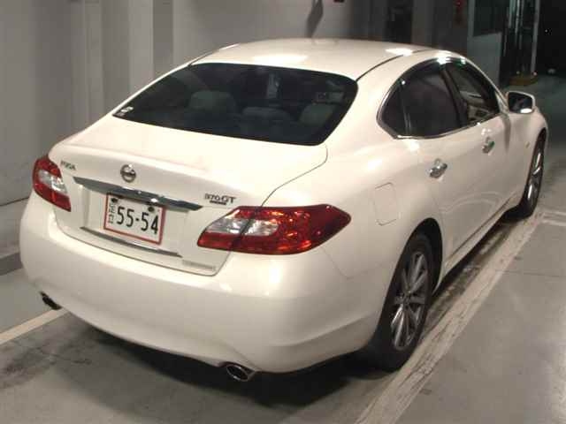 NISSAN FUGA 2014
