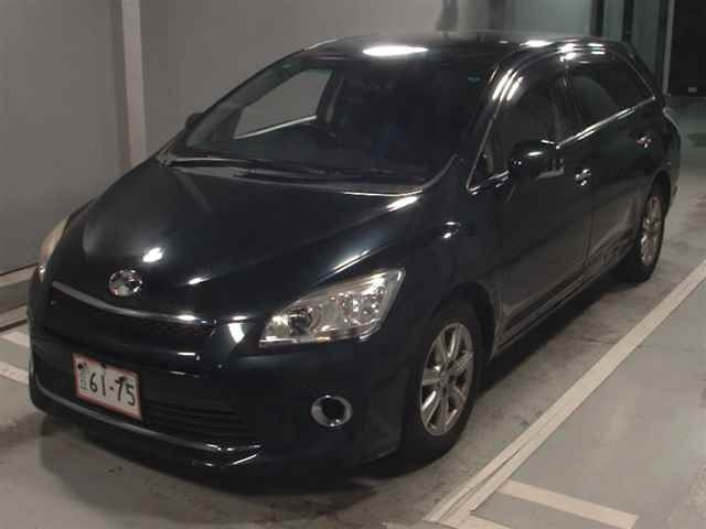 TOYOTA MARK X ZIO 2012
