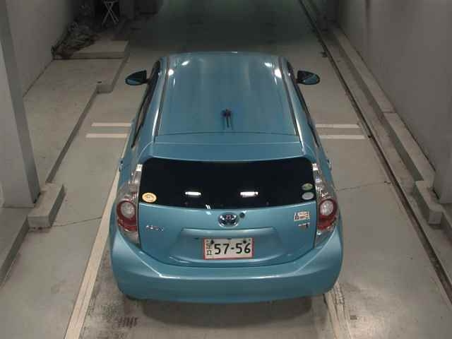 TOYOTA AQUA 2012