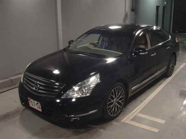 NISSAN TEANA 2011