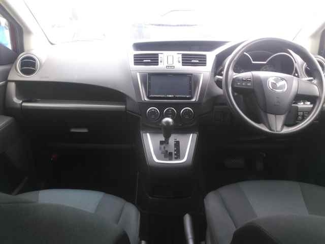 MAZDA PREMACY 2013