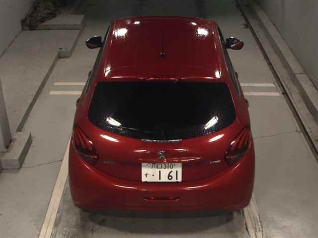 PEUGEOT 208 2017
