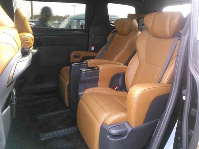 TOYOTA VELLFIRE 2024