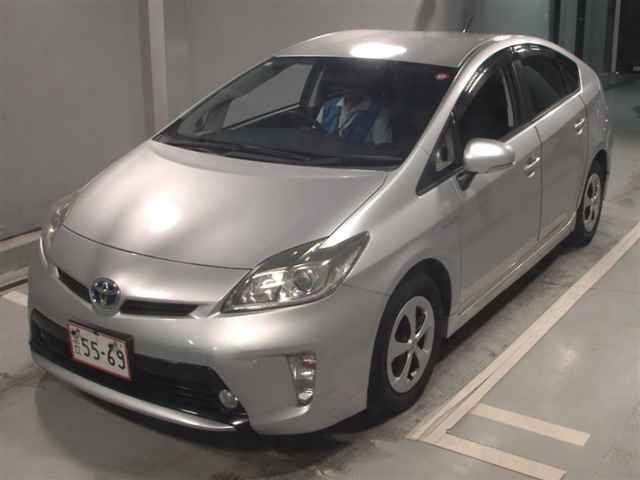 TOYOTA PRIUS 2014