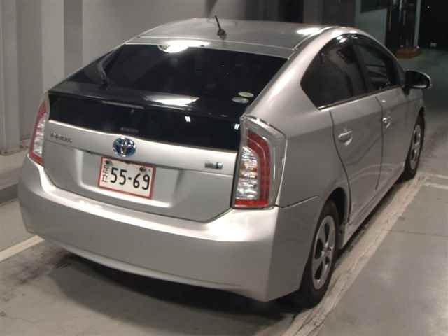 TOYOTA PRIUS 2014
