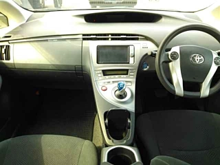 TOYOTA PRIUS 2014