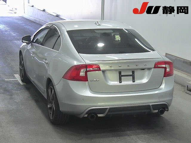 VOLVO S60 2012