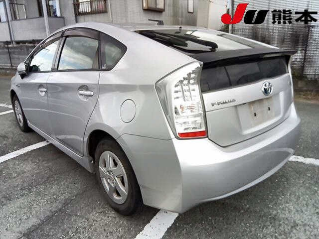 TOYOTA PRIUS 2010