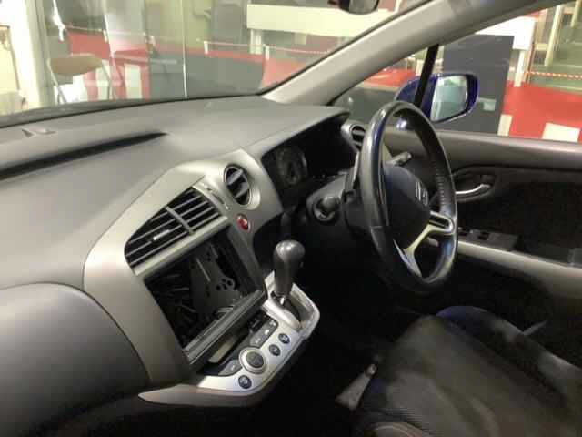 HONDA STREAM 2012