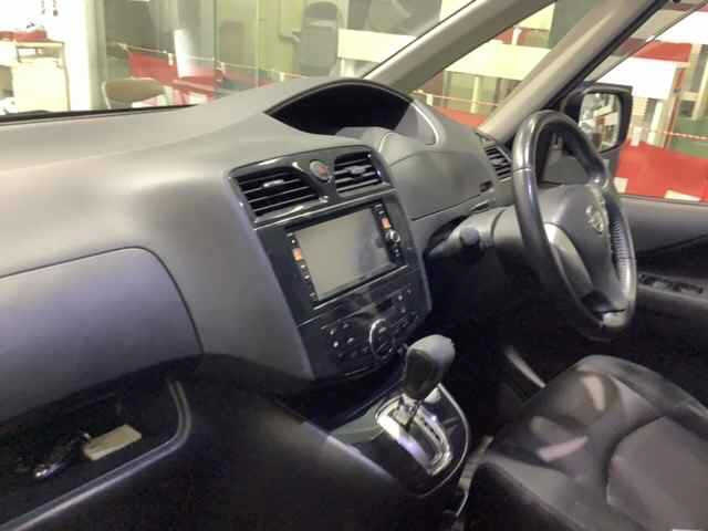 NISSAN SERENA 2013