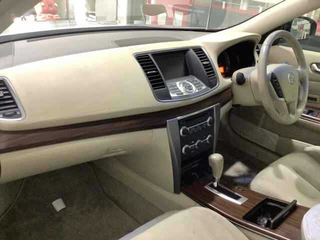 NISSAN TEANA 2010