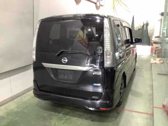 NISSAN SERENA 2013