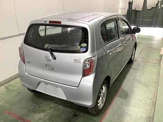 DAIHATSU MIRA E S 2012