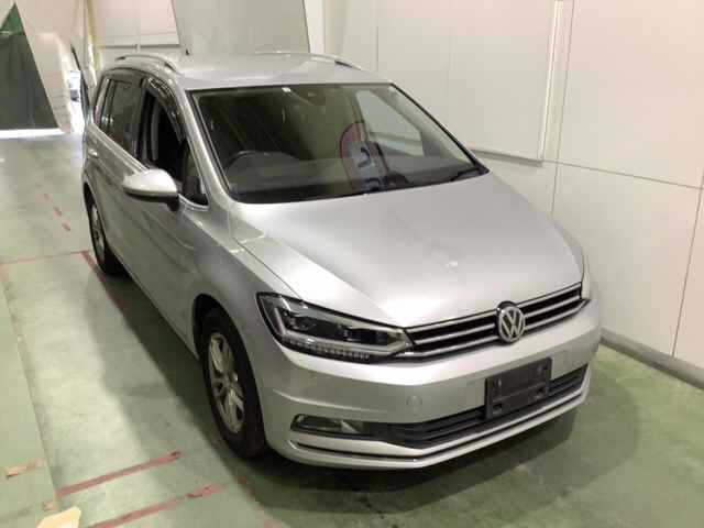 VOLKSWAGEN GOLF TOURAN 2016