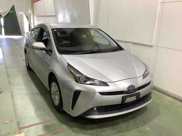 TOYOTA PRIUS 2020