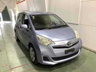 TOYOTA RACTIS 2011