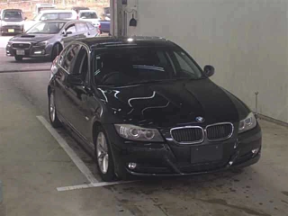 BMW 3 SERIES 2011