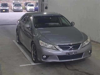 TOYOTA MARK X 2010