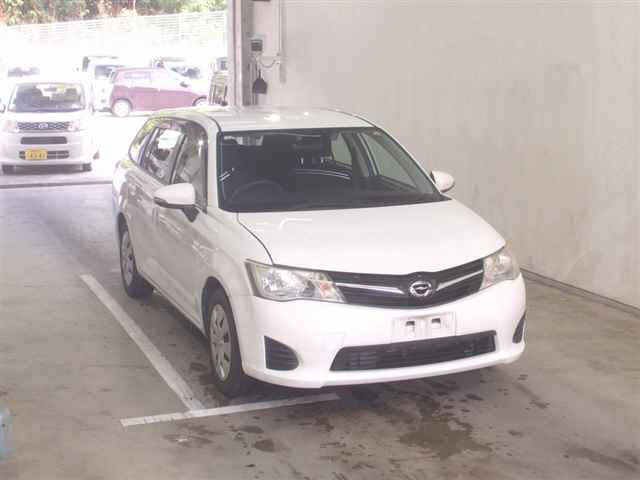 TOYOTA COROLLA FIELDER 2013